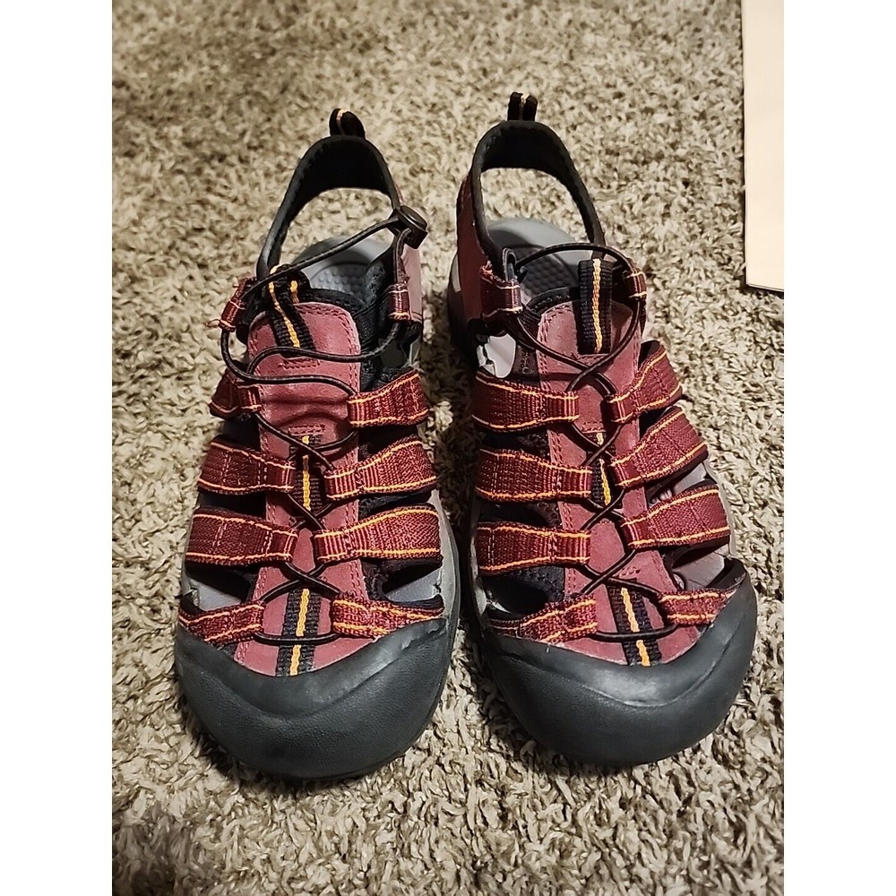 Airwalk Women's Size 8 Fishermand Outdoor Sandals - Burgundy & Black Waterproof